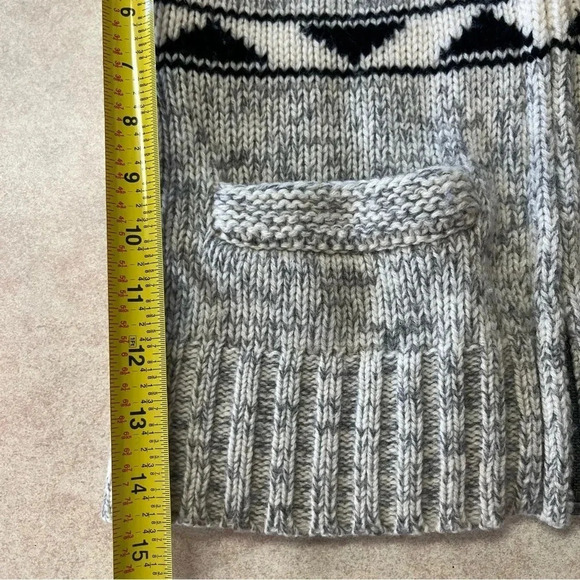Aritzia TNA 100% Lambs Wool Sea To Sky Zip Up Knitted Cardigan Sweater - Picture 7 of 9